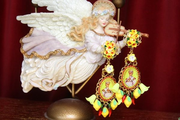 SOLD! 2531 Hand Painted Yellow Flower Lemon Chilly Mary Earrings