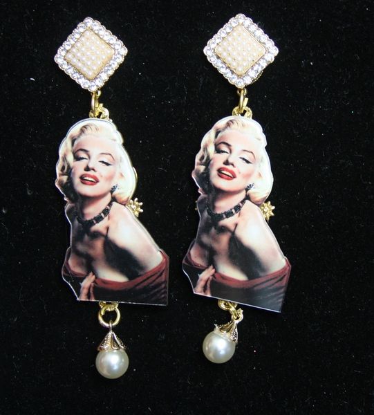 SOLD! 2540 Marilyn Monroe Pearl Crystal Studs Earrings