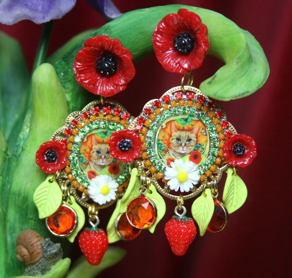 SOLD! 2661 Victorian Cat Print Poppy Daisy Leaf Stunning Studs Earrings