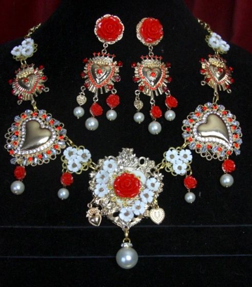 2691 Baroque Sacred Heart Necklace+ Earrings
