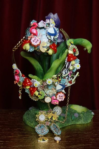 SOLD! 2861 Set Of Alice In Wonderland Earrings+ Necklace