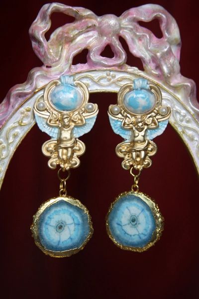 SOLD! 3141 Genuine Agate Baroque Cherubs Studs earrings