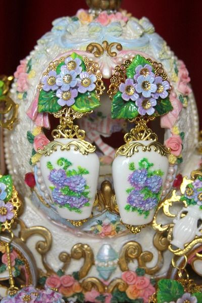 SOLD! 3268 Sicilian Vase Hand Painted Flower Earrings