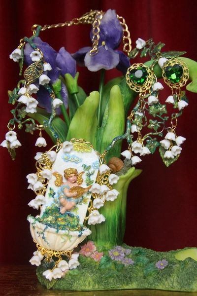 SOLD! 3281 Set Of Hand Painted Lily Of The Valley Cherub Fontain Unusual Necklace+ Earrings