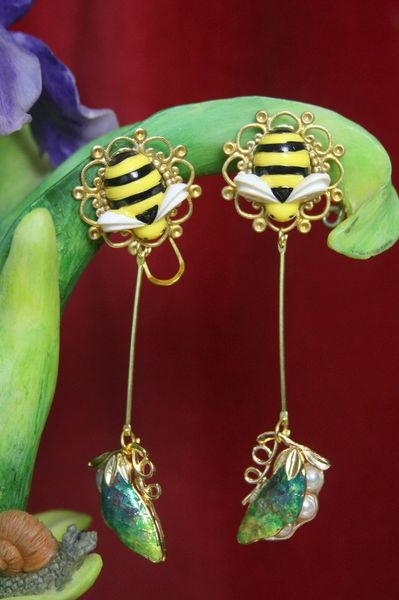 SOLD! 3287 Baroque Bee Green Peas HAnd Painted Studs Earrings