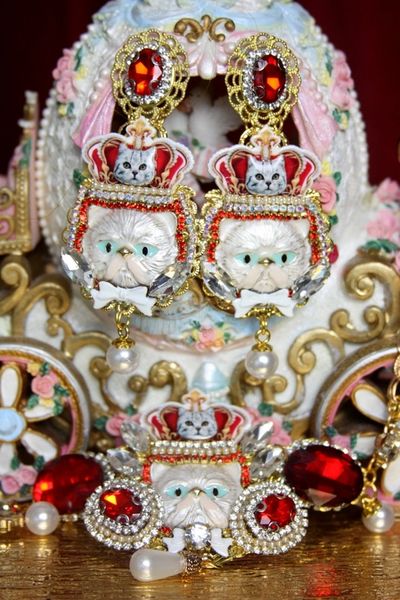 SOLD! 3319 Baroque Royal Enamel Cat Crown Earrings Studs