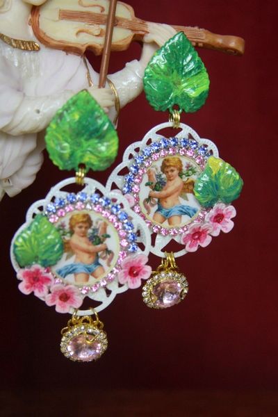 3400 Victorian Adorable Valentine Hand Painted Flower Earrings