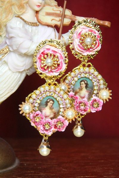 SOLD! 3424 Victorian Lady Cameo Pink Crystal H Elegant Earrings Studs