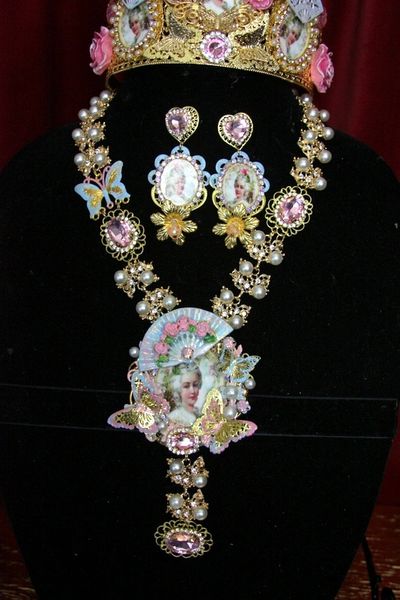SOLD! 3722 Pearl Marie Antoinette Fan Butterfly Hand Painted Vintage Style Pearl Set