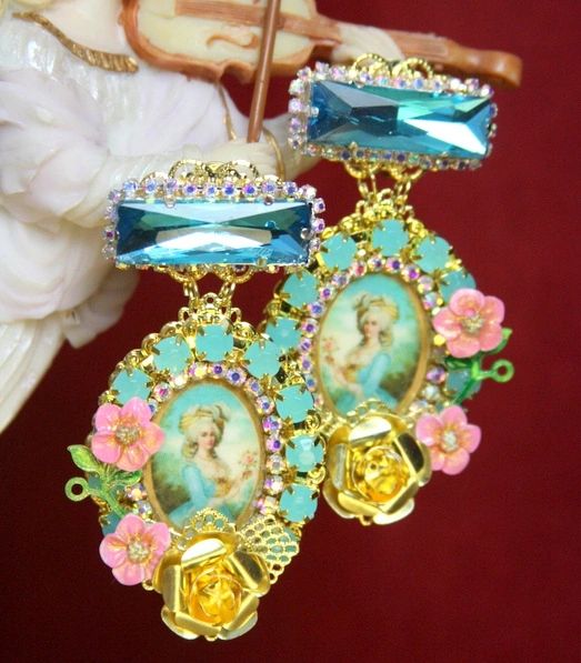 SOLD! 3732 Aqua Crystal Marie Antoinette Hand Painted Flowers Rose Elegant Earrings Studs