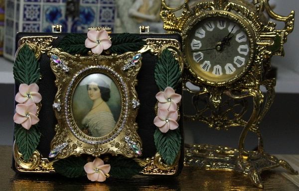 SOLD! 465 Victorian Vintage Style Rhinestone Vivid Flower Cigar Box Handbag Trunk
