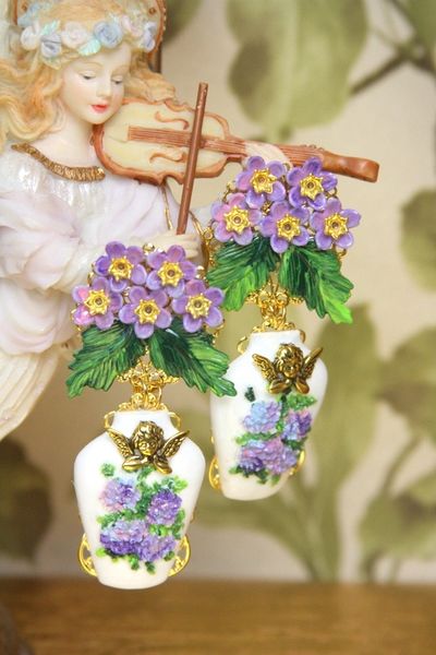 SOLD! 4028 Sicilian Vase Hand Painted Hydrangea Studs Earrings