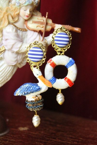 SOLD! 4466 Nautical Marine Seagal Life Ring Studs Earrings