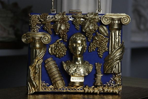 SOLD! 558 COLLECTIBLE Total Baroque 3D Effect Gold Roman Ruins Augustus Purse Handbag Cigar Box