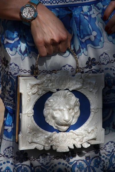 SOLD!551 Lion White Architect 3D Chunky Bintage Style Embellished Handbag Crossbody Purse
