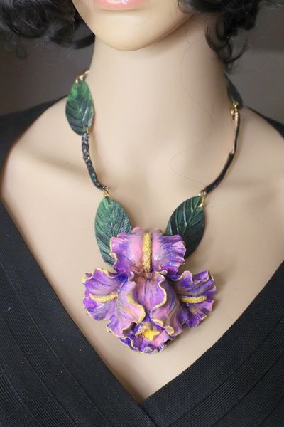 SOLD! 4565 Hand Painted Art Nouveau Iris 3D Effect Unusual Necklace