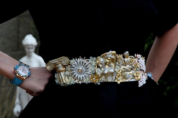 SOLD! Baroque Roman Ruins Statue Vintage Style Silver Gold Unique Corset Waist Belt Size L, XL
