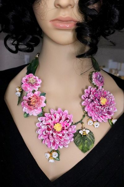 SOLD! 5301 Baroque Art Nouveau Vivid Asters Flowers Hand Painted Necklace Set