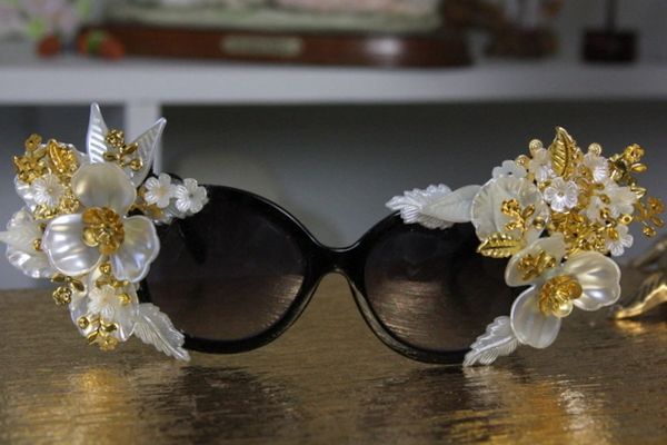 SOLD! 668 Pearl Victorian Flower Embellished Sunglasses UV400