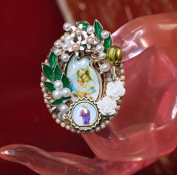 SOLD! 5488 Stunning Pearl Virgin Mary Madonna Cocktail Adjustable Ring