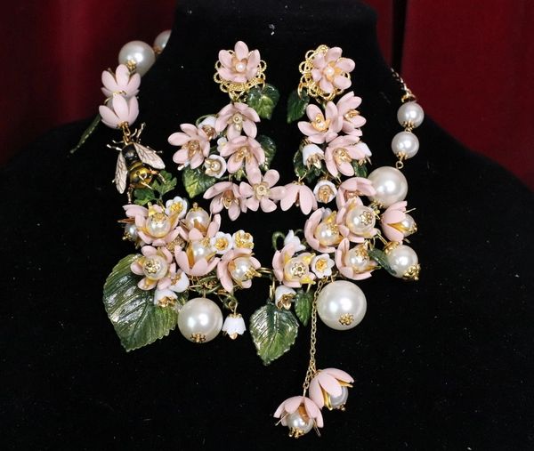 SOLD! 5637 Set Of Flower Blossom Enamel Bee+ Earrings
