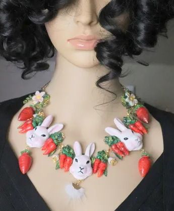 SOLD! 5715 Set Of Adorable Hand Painted Vivid Bunnies Carrots Flower Massive Pendant Necklace