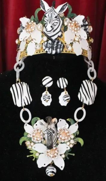 SOLD! 6174 Set Of Art Jewerly 3D Effect Hand Painted Zebra Crystal Flowers Massive Necklace
