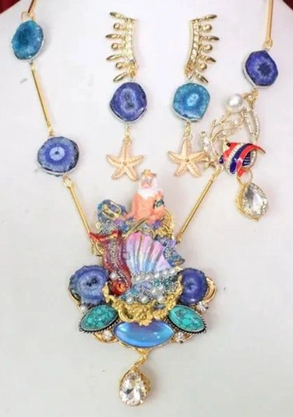 SOLD! 6239 Set Of Genuine Biwa Agate Turqoise Neptun Poseidon Shell Necklace+ Earrings