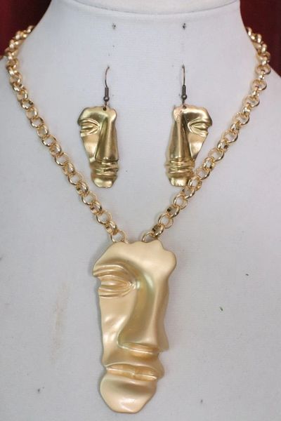 SOLD! 6298 Set Of Gold Tone Metal David Face Necklace+ Earrings
