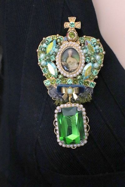 SOLD! 6307 Rococo Marie Antoinette Vintage Style Green Rhinestones Crown Brooch