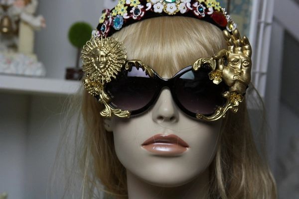 SOLD! 795 Unisex Vegas Total Baroque Funky Medusa Mocking Embellished Sunglasses UV400