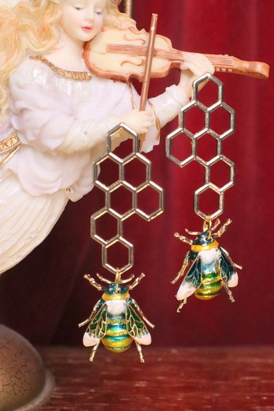 SOLD! 6765 Baroque Honey Comb Enamel Bee Earrings