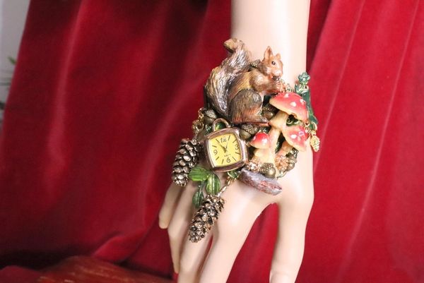 SOLD! 6771 Baroque Oak Clock Squirrel Mushroom Hand Painted Adjustable Bracelet