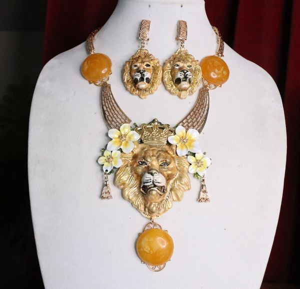 SOLD! 7015 Of Art Jewelry 3D Effect Baroque Lion Genuine Baltic Amber Flower Crown Necklace