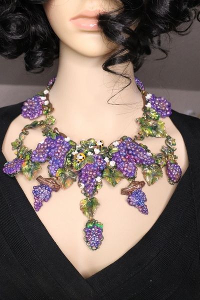 SOLD! 7069 Set Of Art Nouveau Hand Painted Vivid Grapes Bee Necklace+ Earrings