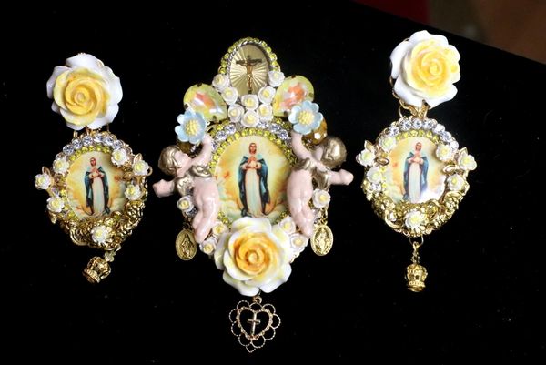 SOLD! 7275 Virgin Mary Yellow Roses Cameo Cherubs Massive Brooch