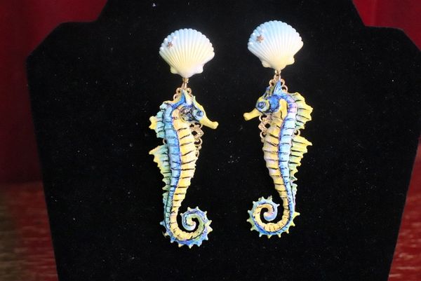 7341 3D Effect Nautical Seahorse Hand Painted Earrings