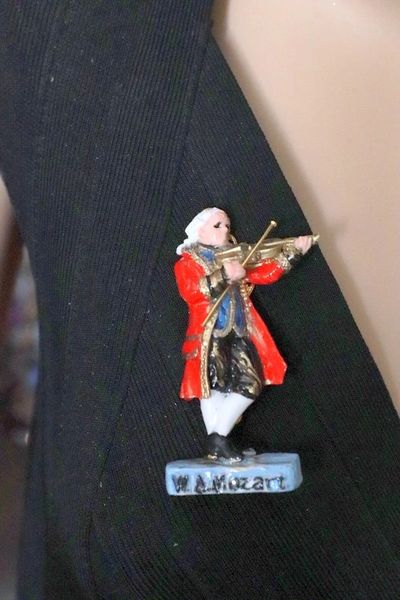 SOLD! 7872 Mozart Musical Hand Painted Brooch