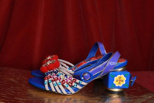 7990 Baroque Pom Pom Blue Shoes Heels Size US9