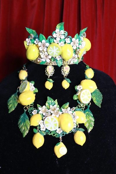 SOLD! 8357 Set Of Baroque 3D Effect Lemon Fruit Bee Statement Necklace+ Earrings