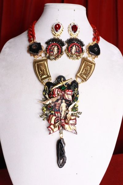 SOLD! 8471 Set Of Vintage Painting Couple Bows Massive Necklace+ Earrings