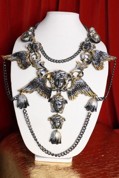 SOLD! 8665 Medieval Art Jewelry 3D Effect Hand Painted Heads Effect Venezia Necklace