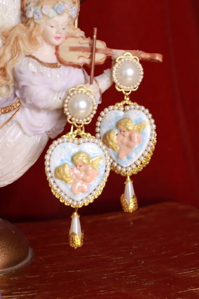 8865 Baroque Cupid Venus Heart Pearl Studs Earrings
