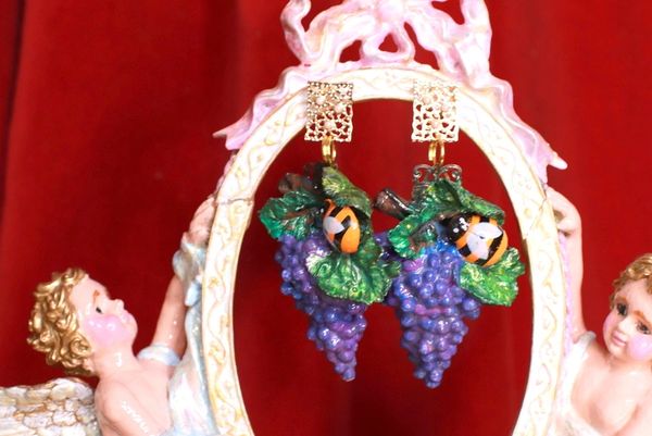 8913 Baroque Vivid Grapes Hand Painted Earrings
