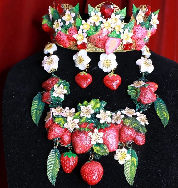 8922 Set Of Art Nouveau Vivid Hand Painted Strawberry Massive Necklace+ Earrings