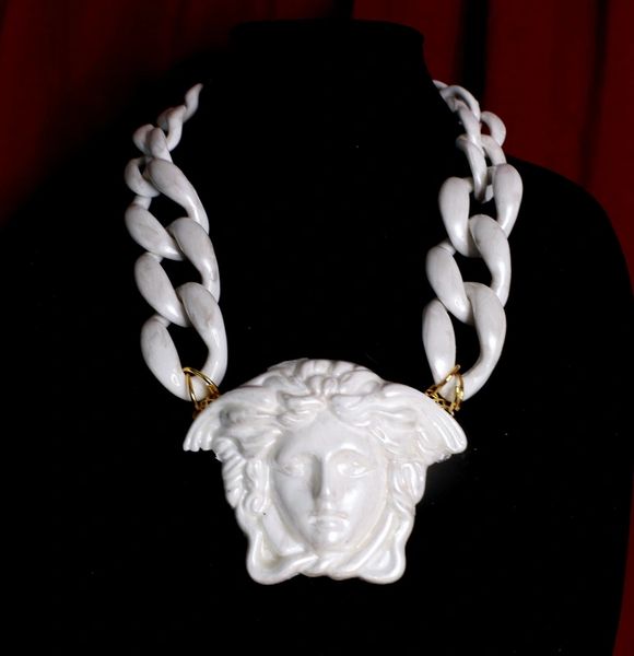 8939 Unisex Mythological Roman Head Chained Antique Pearlish Huge Necklace