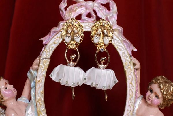 8955 Baroque White Dress Ballerina Shoe Studs Earrings