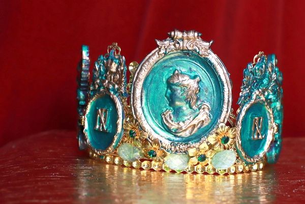 8968 Art Deco Malachite Effect Cameos Emperor Gold Crown Headband