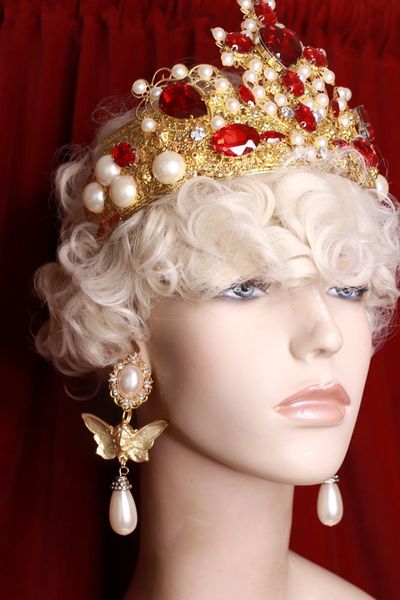 SOLD! 8977 Art Nouveau Gold Butterfly Pearl Earrings