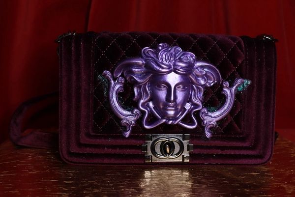 9000 Baroque Purple Velvet Mythological Roman Head Glitter Handbag
